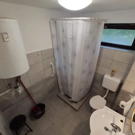 Artemis Vendeghaz Guest house